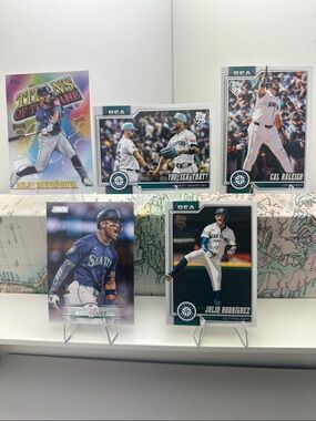 Julio Rodriguez/Cal Raleigh 2026 Mariners Topps lot of 5
